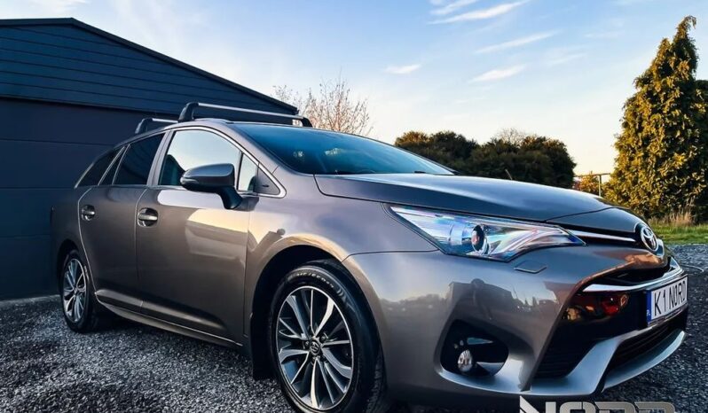 TOYOTA Avensis  | FWD (przód) | Automatyczna | 147 KM | Szary full