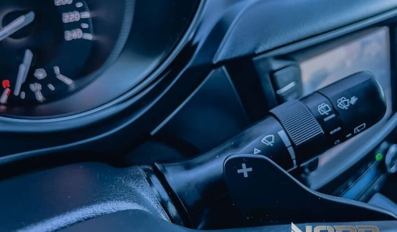 TOYOTA Avensis  | FWD (przód) | Automatyczna | 147 KM | Szary full