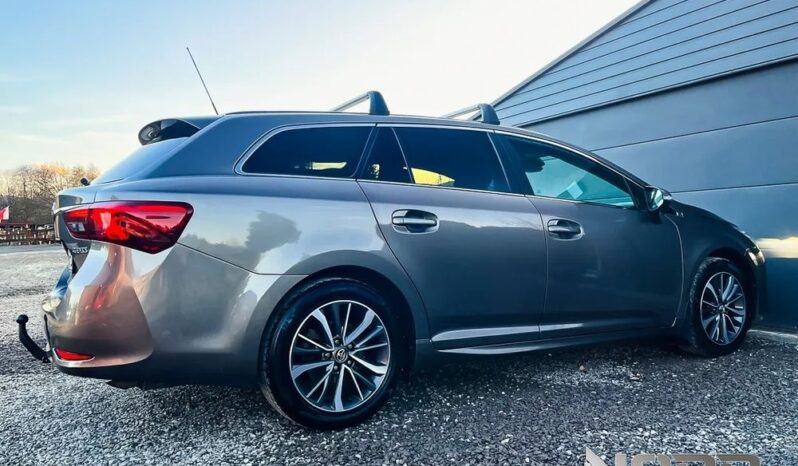 TOYOTA Avensis  | FWD (przód) | Automatyczna | 147 KM | Szary full