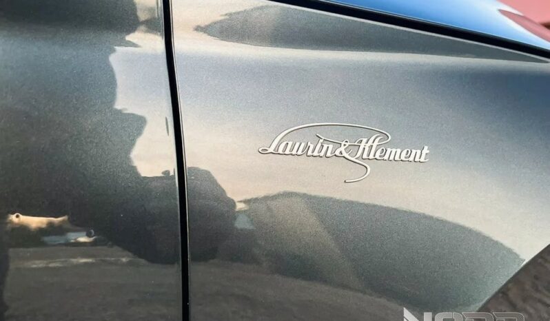 SKODA Superb  | FWD (przód) | Automatyczna | 150 KM | Szary full