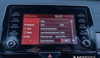 TOYOTA Yaris  | FWD (przód) | Automatyczna | 116 KM | Srebrny full