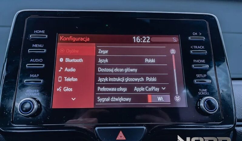 TOYOTA Yaris  | FWD (przód) | Automatyczna | 116 KM | Srebrny full