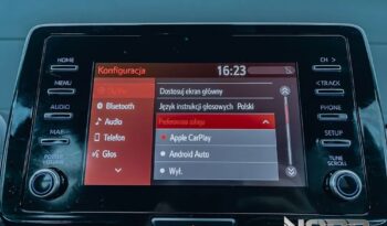 TOYOTA Yaris  | FWD (przód) | Automatyczna | 116 KM | Srebrny full