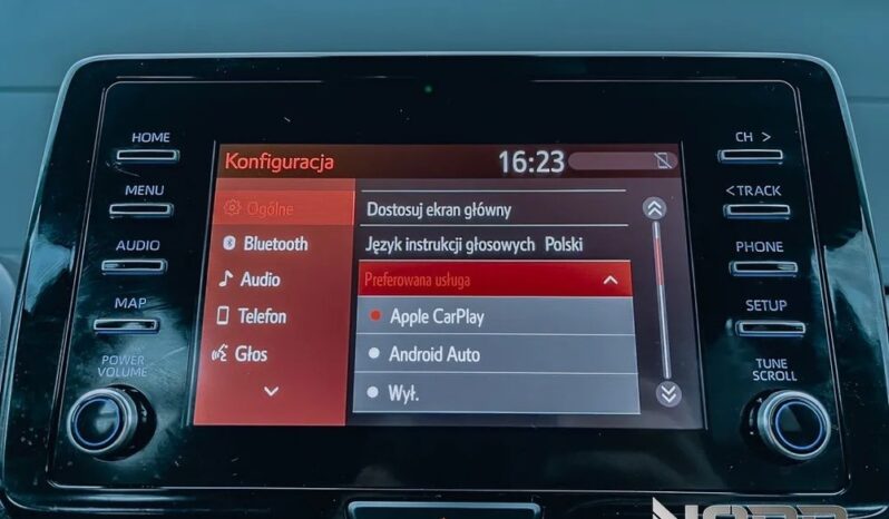 TOYOTA Yaris  | FWD (przód) | Automatyczna | 116 KM | Srebrny full