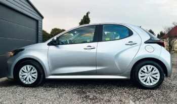 TOYOTA Yaris  | FWD (przód) | Automatyczna | 116 KM | Srebrny full