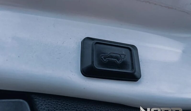 TOYOTA RAV4  | FWD (przód) | Automatyczna | 218 KM | Biały full