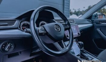 SKODA Superb  | FWD (przód) | Automatyczna | 190 KM | Szary full