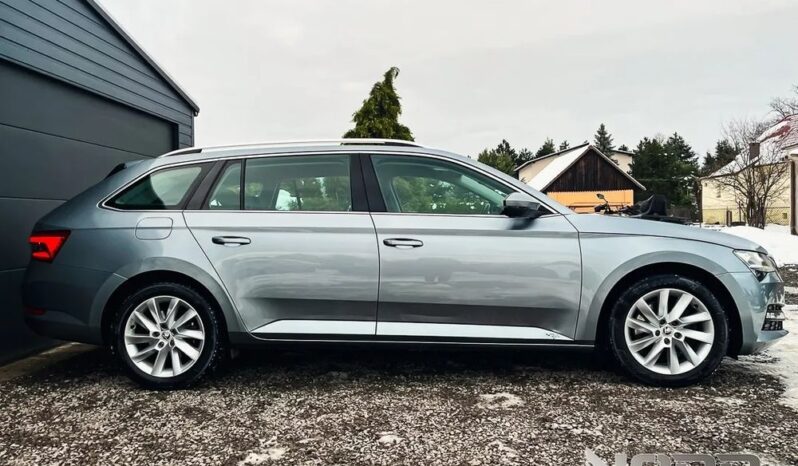 SKODA Superb  | FWD (przód) | Automatyczna | 190 KM | Szary full
