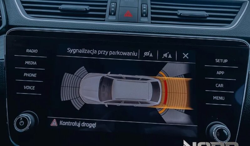 SKODA Superb  | FWD (przód) | Automatyczna | 190 KM | Szary full