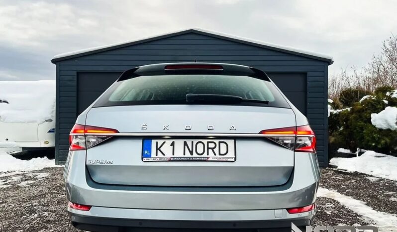 SKODA Superb  | FWD (przód) | Automatyczna | 190 KM | Szary full