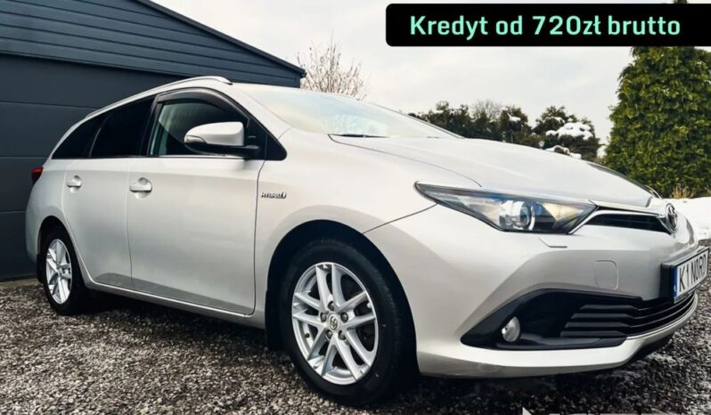 Toyota Auris  | Fwd (Przód) | Automatyczna | 136 Km | Srebrny