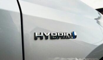 TOYOTA Auris  | FWD (przód) | Automatyczna | 136 KM | Srebrny full