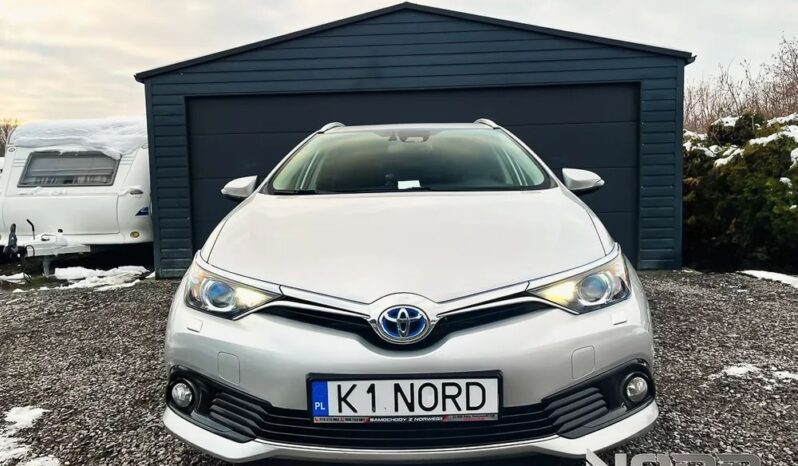 TOYOTA Auris  | FWD (przód) | Automatyczna | 136 KM | Srebrny full
