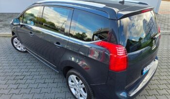 PEUGEOT 5008  | FWD (przód) | Manualna | 115 KM | Granatowy full