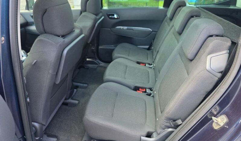 PEUGEOT 5008  | FWD (przód) | Manualna | 115 KM | Granatowy full