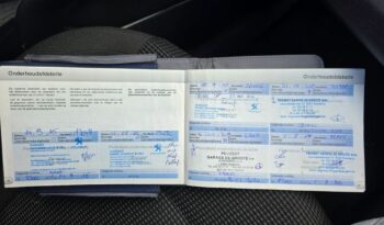 PEUGEOT 5008  | FWD (przód) | Manualna | 115 KM | Granatowy full