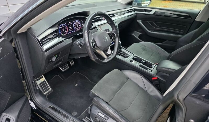 VOLKSWAGEN Arteon  | FWD (przód) | Automatyczna | 150 KM | Czarny full