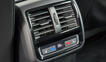 VOLKSWAGEN Arteon  | FWD (przód) | Automatyczna | 150 KM | Czarny full