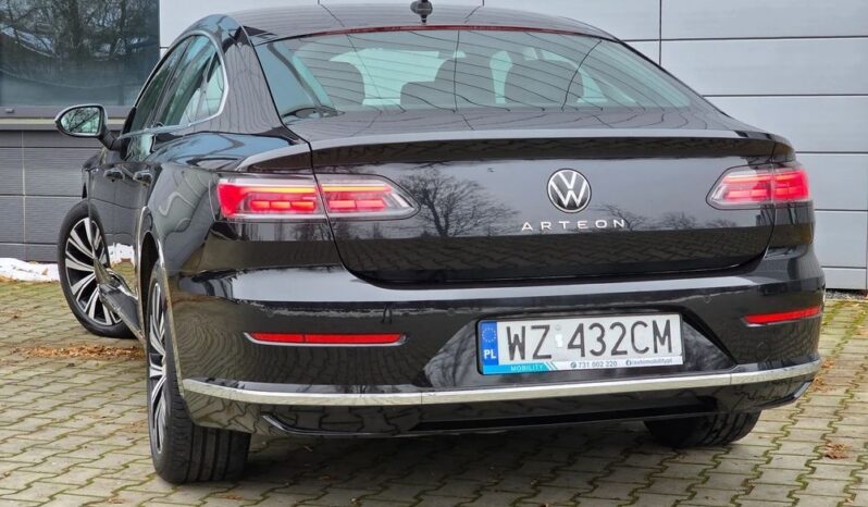 VOLKSWAGEN Arteon  | FWD (przód) | Automatyczna | 150 KM | Czarny full