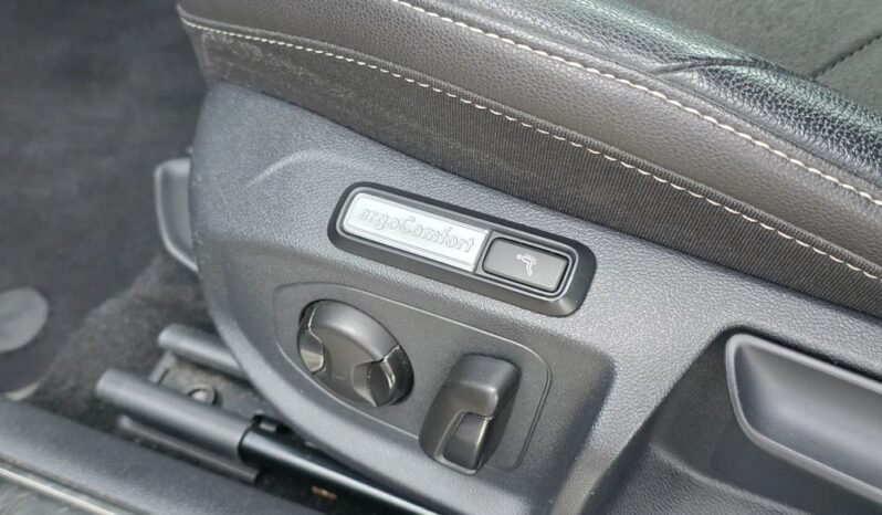 VOLKSWAGEN Arteon  | FWD (przód) | Automatyczna | 150 KM | Czarny full