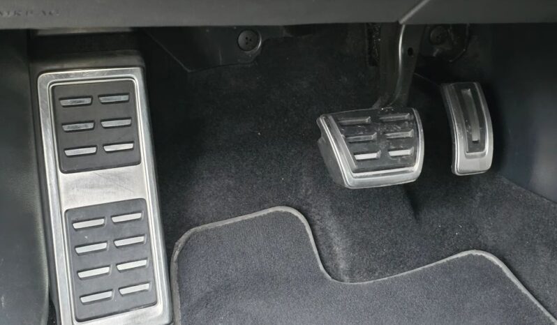 VOLKSWAGEN Arteon  | FWD (przód) | Automatyczna | 150 KM | Czarny full