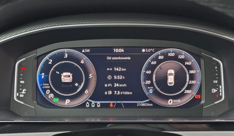 VOLKSWAGEN Arteon  | FWD (przód) | Automatyczna | 150 KM | Czarny full