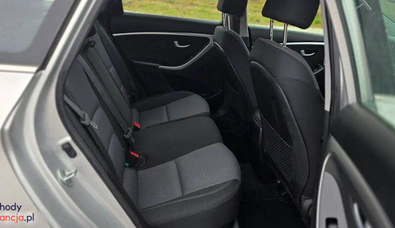 HYUNDAI I30  | FWD (przód) | Manualna | 100 KM | Szary full