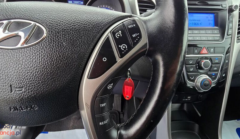 HYUNDAI I30  | FWD (przód) | Manualna | 100 KM | Szary full