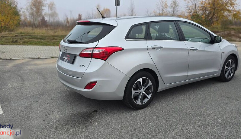 HYUNDAI I30  | FWD (przód) | Manualna | 100 KM | Szary full