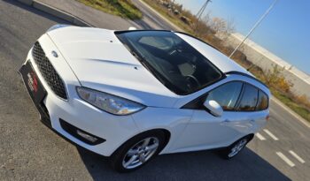FORD Focus  | FWD (przód) | Manualna | 120 KM | Biały full
