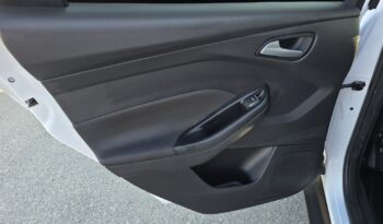 FORD Focus  | FWD (przód) | Manualna | 120 KM | Biały full