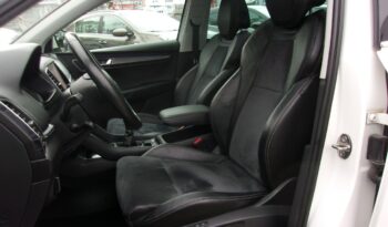 SKODA Karoq | FWD (przód) | Manualna | 150 KM | bialy full