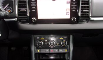 SKODA Karoq | FWD (przód) | Manualna | 150 KM | bialy full