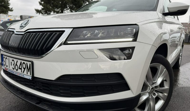 SKODA Karoq | FWD (przód) | Manualna | 150 KM | bialy full