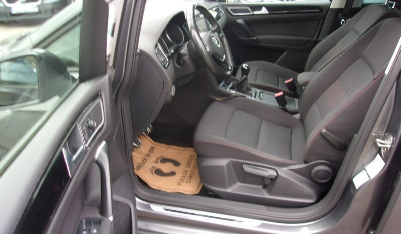 VOLKSWAGEN Golf Sportsvan  | RWD (tył) | Manualna | 110 KM | Szary full