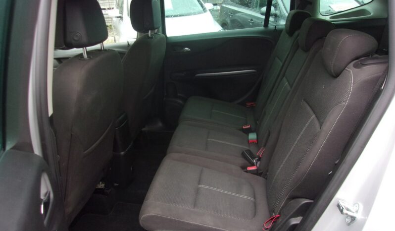 OPEL Zafira  | FWD (przód) | Manualna | 120 KM | Srebrny full