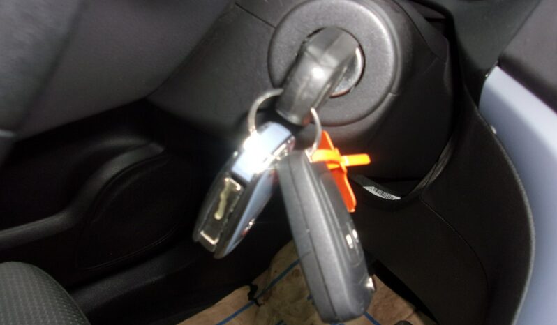 OPEL Zafira  | FWD (przód) | Manualna | 120 KM | Srebrny full