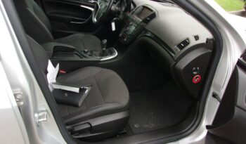 OPEL Insignia  | FWD (przód) | Manualna | 180 KM | Srebrny full