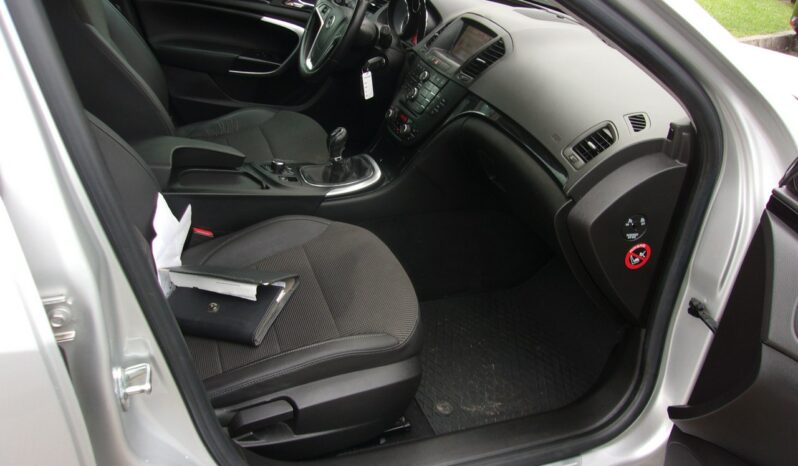 OPEL Insignia  | FWD (przód) | Manualna | 180 KM | Srebrny full