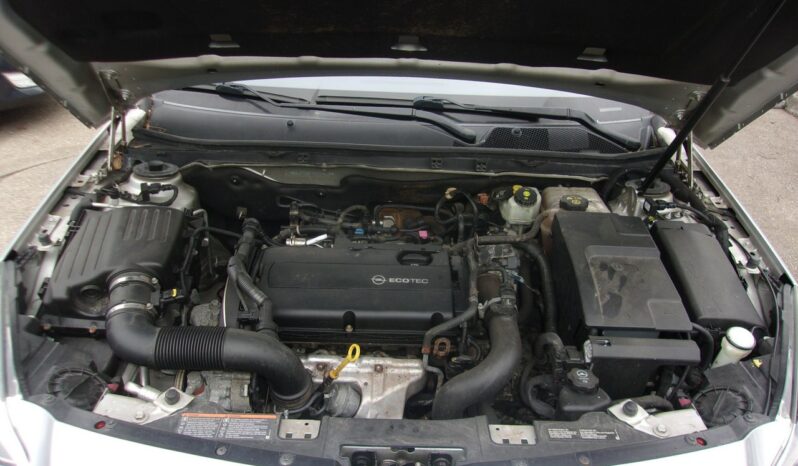 OPEL Insignia  | FWD (przód) | Manualna | 180 KM | Srebrny full