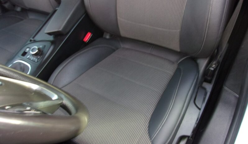 OPEL Insignia  | FWD (przód) | Manualna | 180 KM | Srebrny full