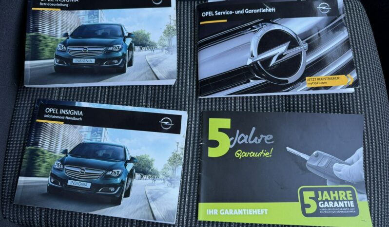 OPEL Insignia  | FWD (przód) | Manualna | 140 KM | Czarny full