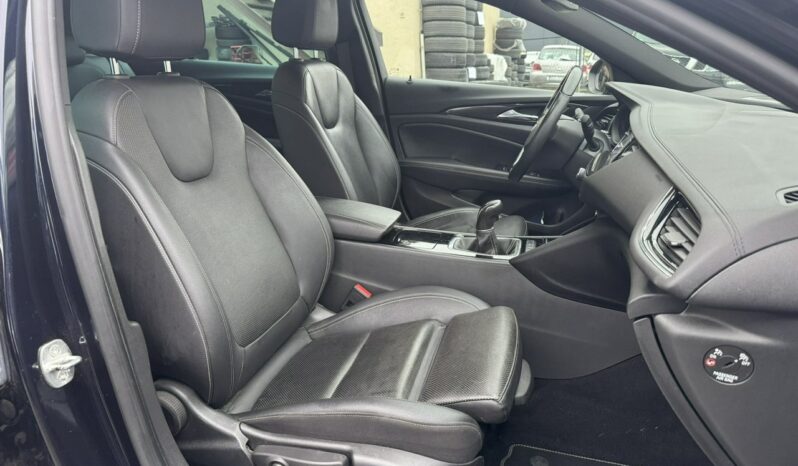 OPEL Insignia  | FWD (przód) | Manualna | 165 KM | niebieski ciemny full