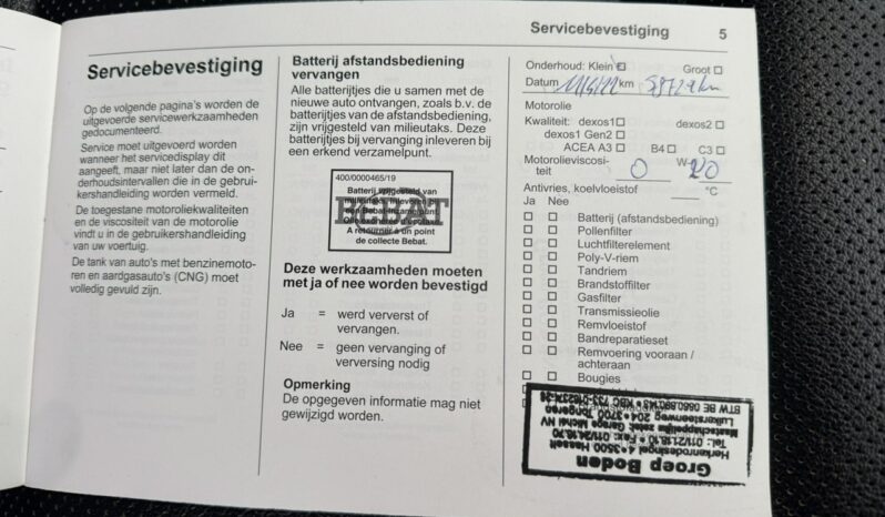 OPEL Insignia  | FWD (przód) | Manualna | 165 KM | niebieski ciemny full