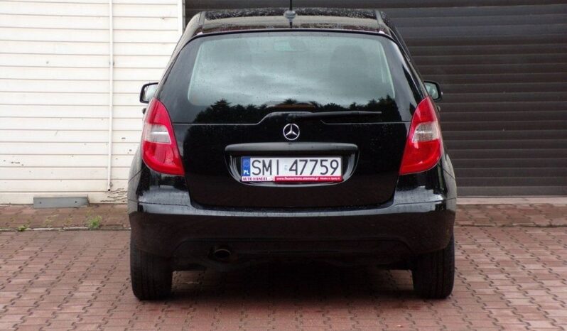 MERCEDES-BENZ Klasa A | FWD (przód) | Manualna | 115 KM | Czarny full