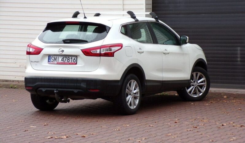 NISSAN Qashqai  | 4×4 (doł. ręcznie) | Manualna | 131 KM | Biały full