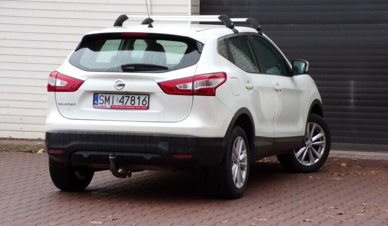 NISSAN Qashqai  | 4×4 (doł. ręcznie) | Manualna | 131 KM | Biały full