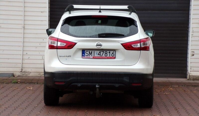 NISSAN Qashqai  | 4×4 (doł. ręcznie) | Manualna | 131 KM | Biały full