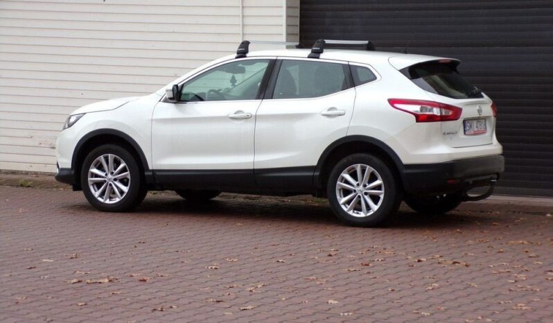 NISSAN Qashqai  | 4×4 (doł. ręcznie) | Manualna | 131 KM | Biały full