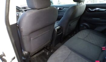 NISSAN Qashqai  | 4×4 (doł. ręcznie) | Manualna | 131 KM | Biały full